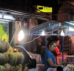 X-Mas Eve: Stopped by Police for a Fruit