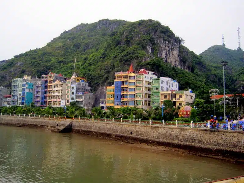 The town where Ha Long Bay tours leave from.