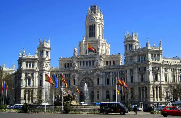 This Madrid, Spain building looks like a cake!
