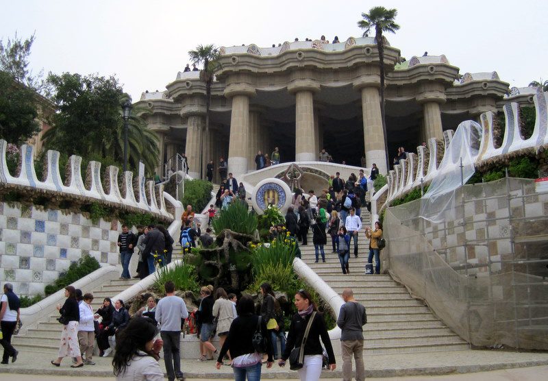 Crowds at Parque Guell in Barcelona.
