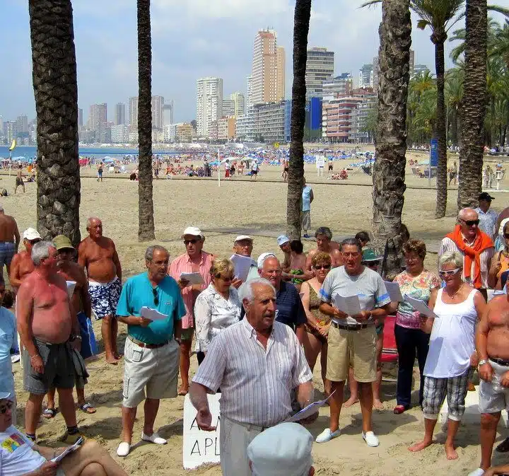 Silver-haired singers in Benidorm, Spain!
