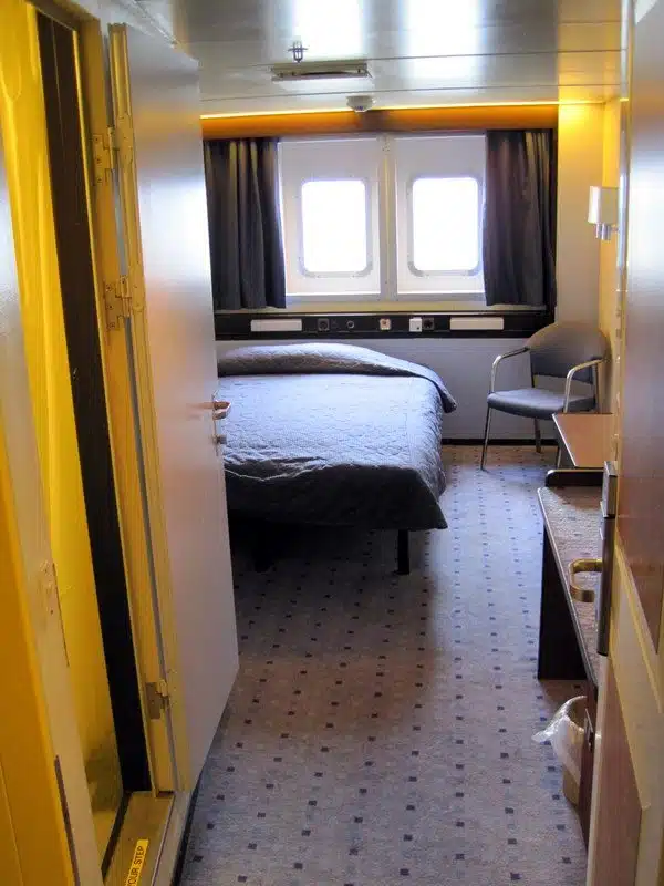A more expensive cruise cabins (with windows!)
