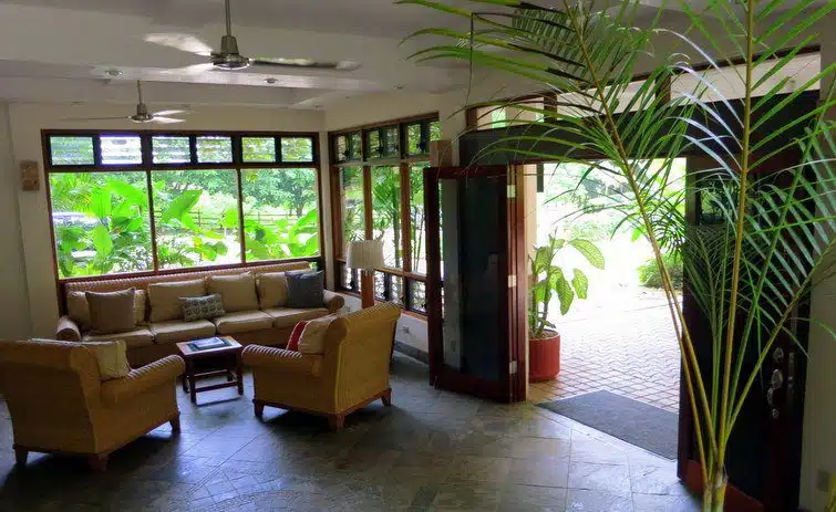 The front lobby of Ka'ana resort welcomed us with open arms to San Ignacio, Belize!