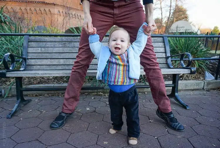 Cute baby and Mommy's cute skinny jeans.