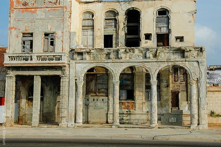 A Havana home with lovely bones.