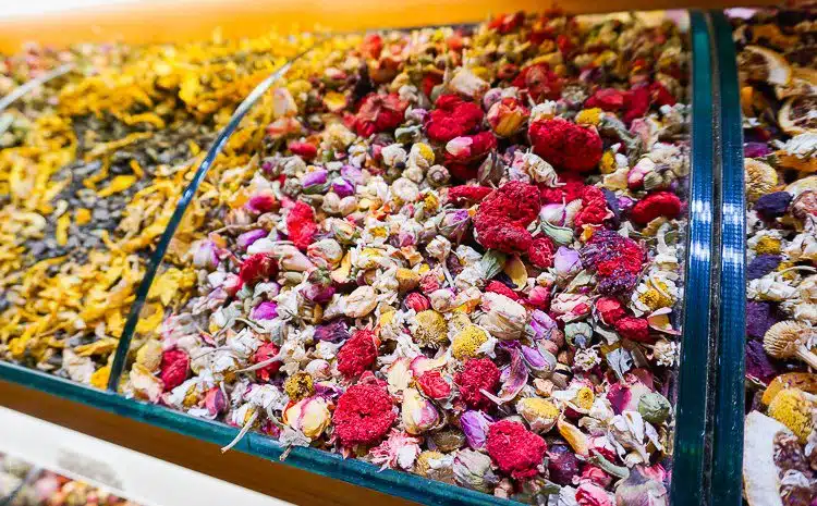 Turkish tea, Spice bazaar