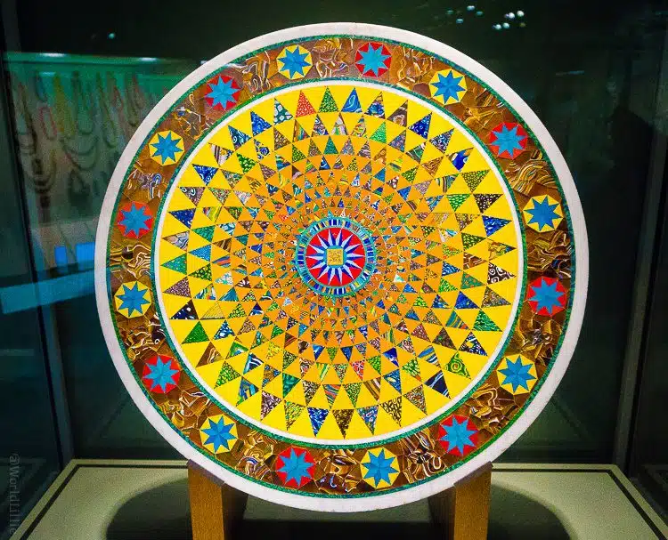 Corning museum of glass sunburst table