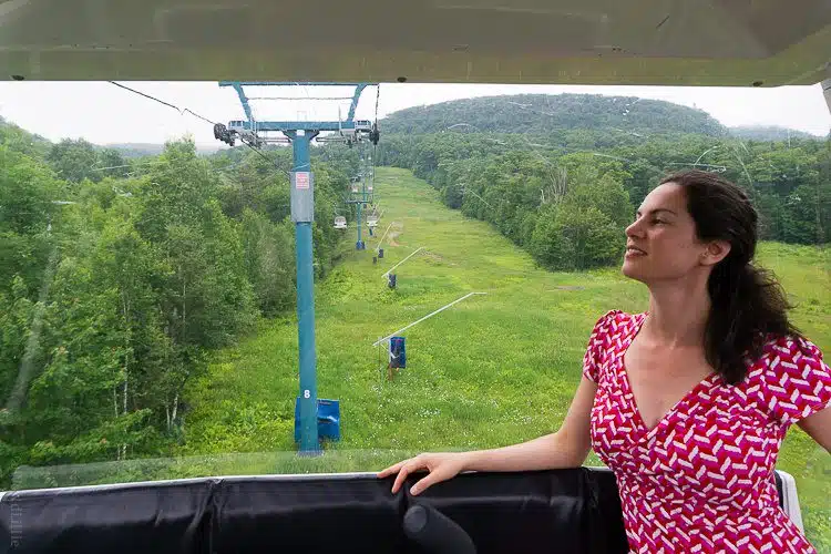 Ahh... a gondola ride while secretly pregnant.