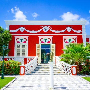 What a fun building, Cucaçao!