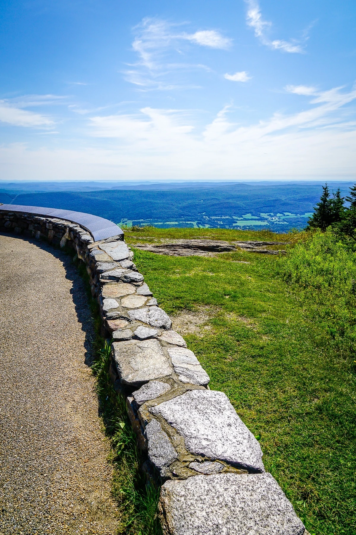 Planning travel to Mount Greylock, the highest point in Massachusetts? Here's the easiest way up the mountain to see great New England views, even with young kids. 