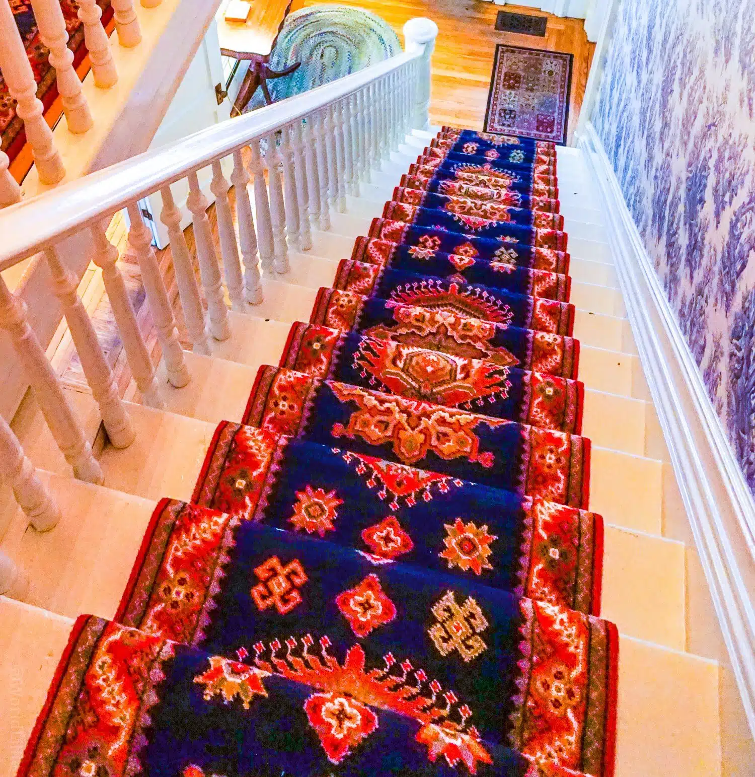 Antique hotel carpets an staircase at the Red Lion Inn