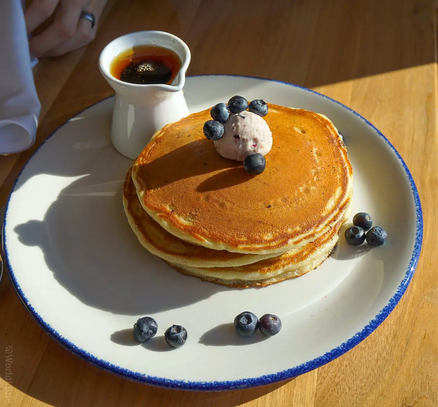 Inn by the Sea Maine Resort: Blueberry pancakes