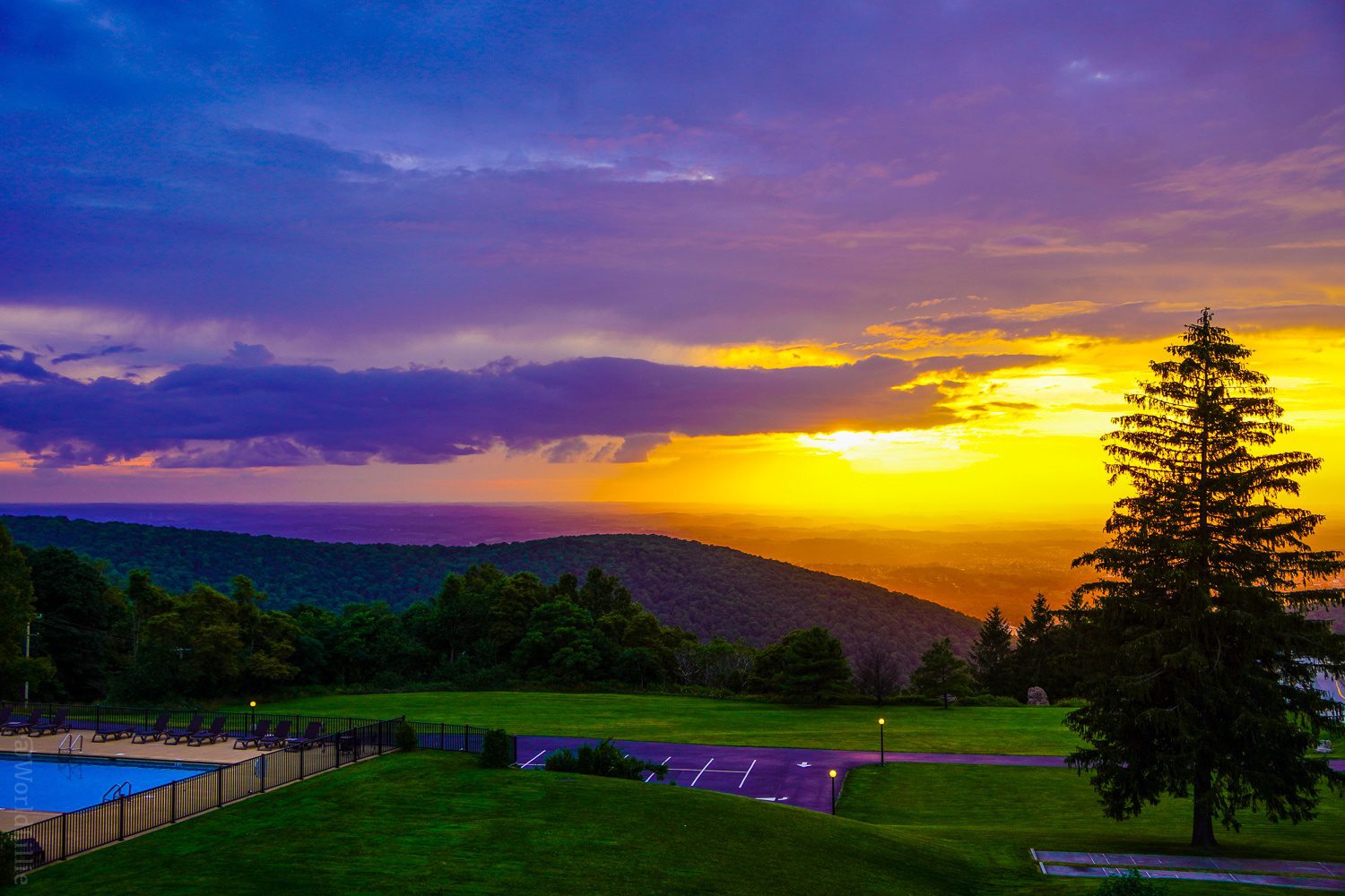 Sunset view from the Historic Summit Inn.