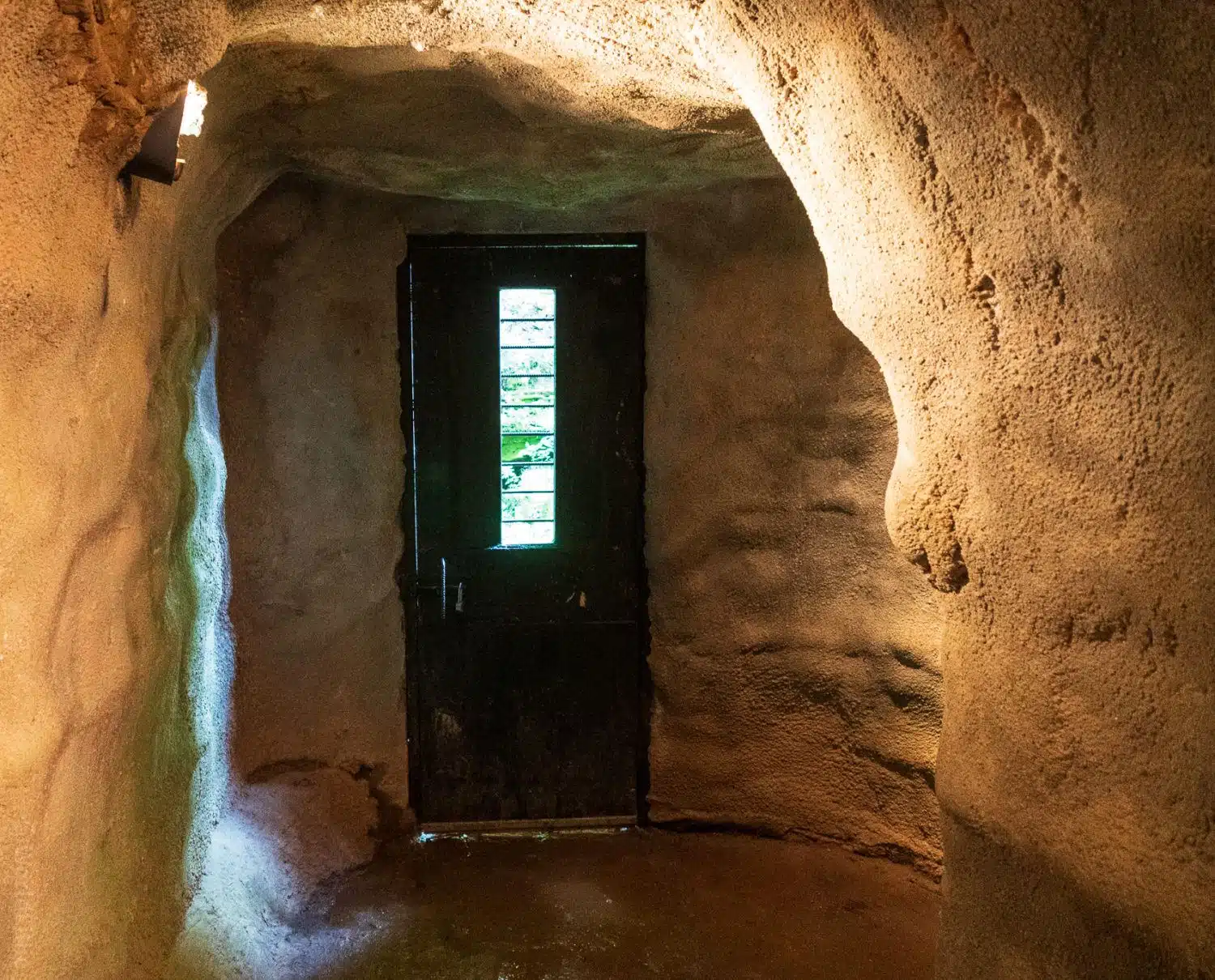 The original door to Laurel Caverns.