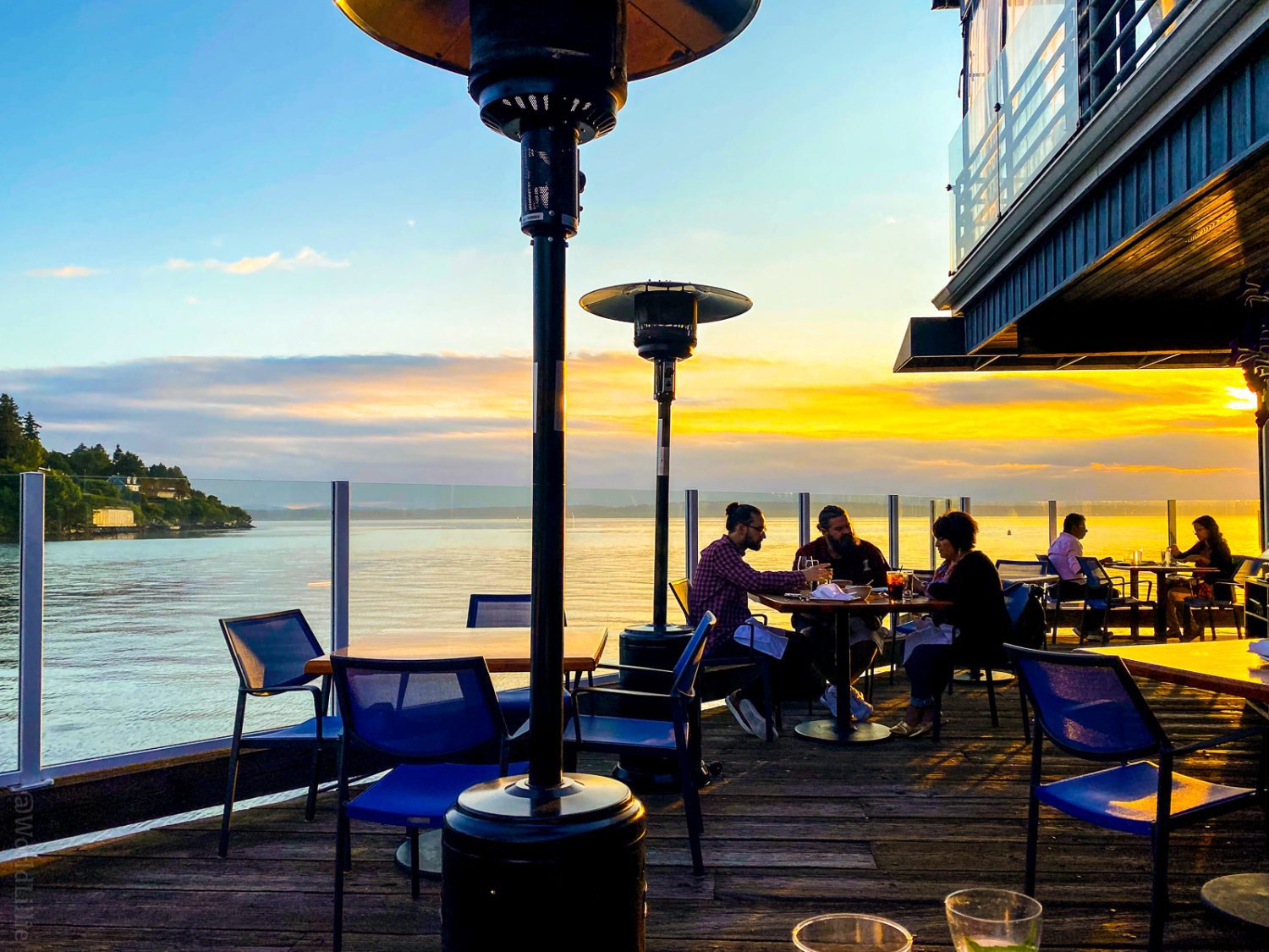Talk about dinner with a view!
