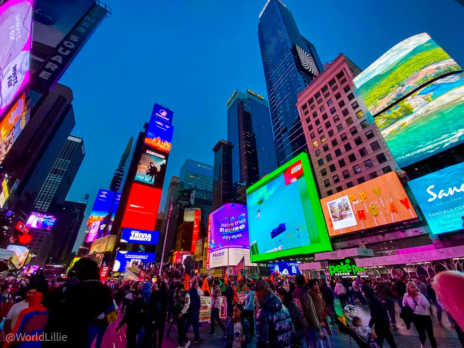 Times Square was bustling when I got out of "Gatsby."