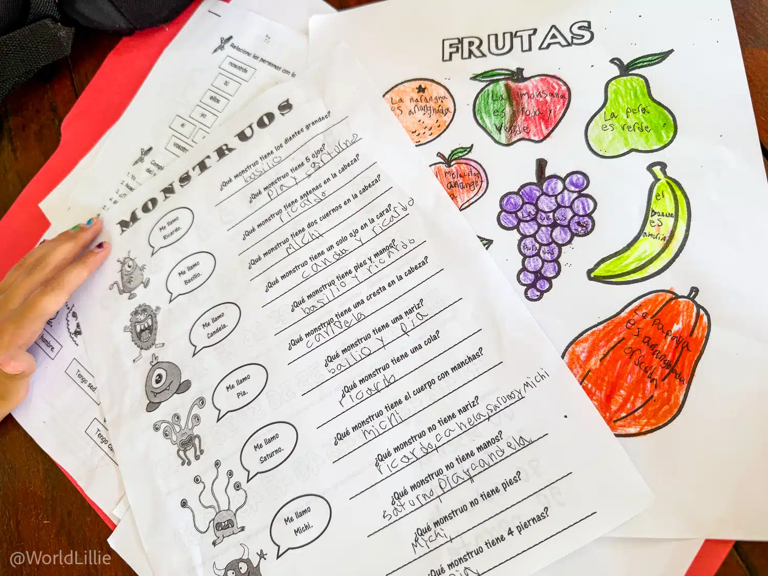 Beginner Spanish lessons that my daughter did in her class at Intercultura.